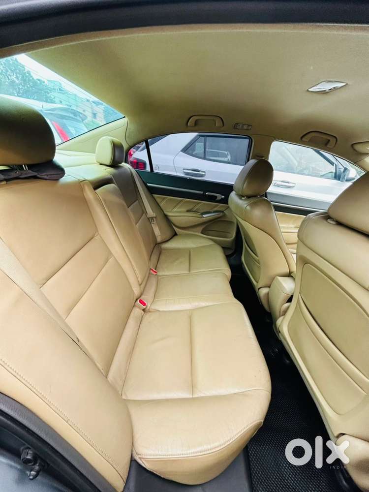 Honda Civic 2010 Km Driven