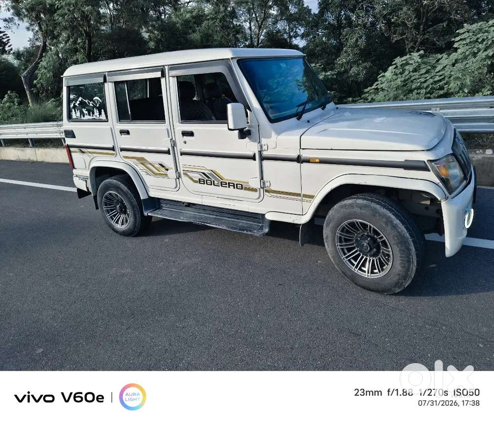 Mahindra Bolero 2018 Diesel Car With Alow Wheel Urgant Sale