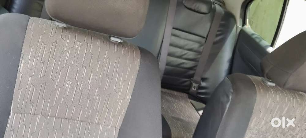 Dl Vehicle No Noc  Orginal Rc Available