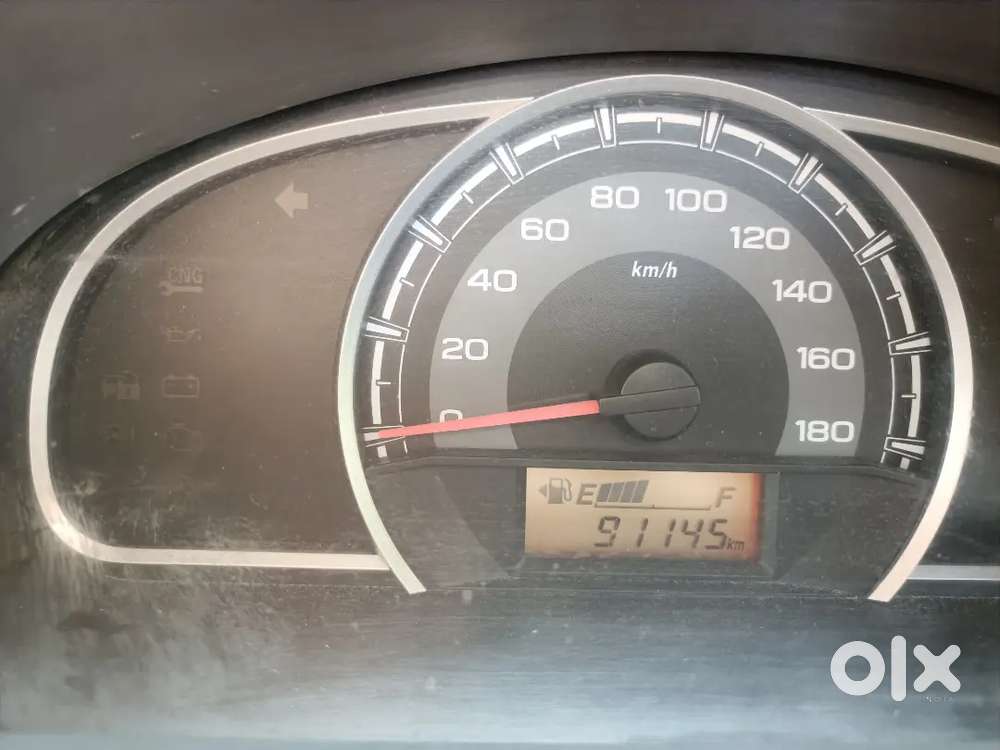 White Alto Good Condition With 60% Tyre New Battery