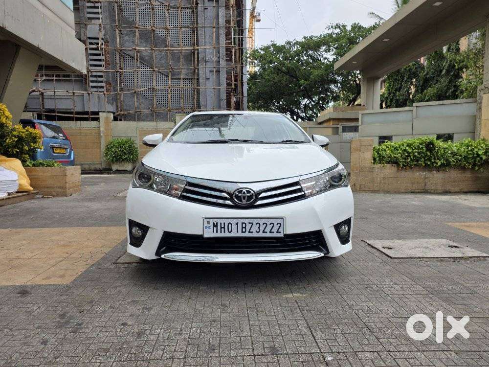 Toyota Corolla Altis Gl Mt, 2015, Petrol