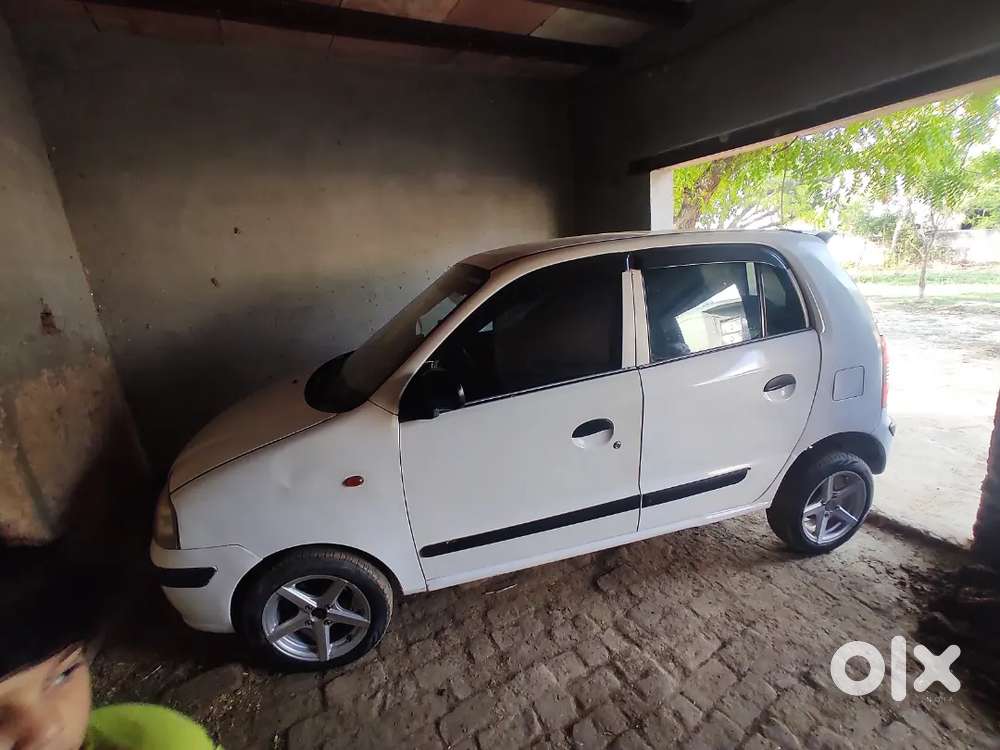 Hyundai Santro 2012 Cng On Paper Alloy Wheels