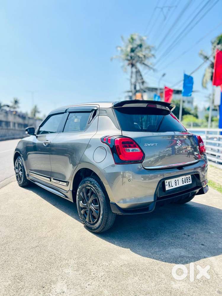 Maruti Suzuki Swift Vvt Vxi, 2021, Petrol