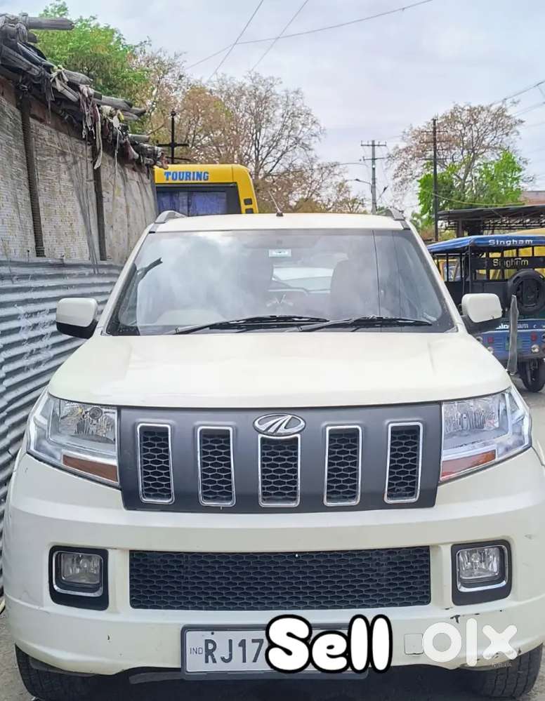 Mahindra Tuv 300 2016 Diesel Well Maintained