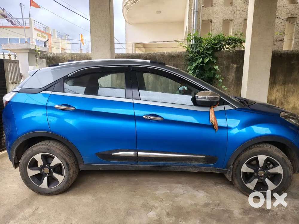 Tata Nexon Petrol 2018