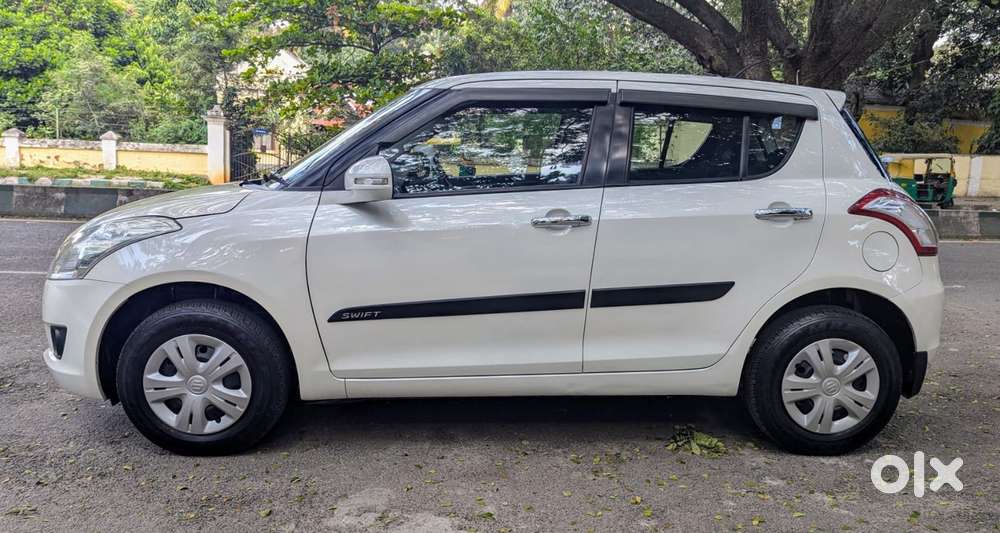 Maruti Suzuki Swift Vxi, 2016, Petrol