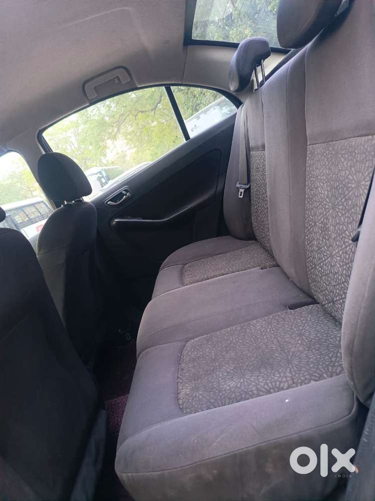 Tata Zest Revotron 1.2 Xt, 2015, Petrol