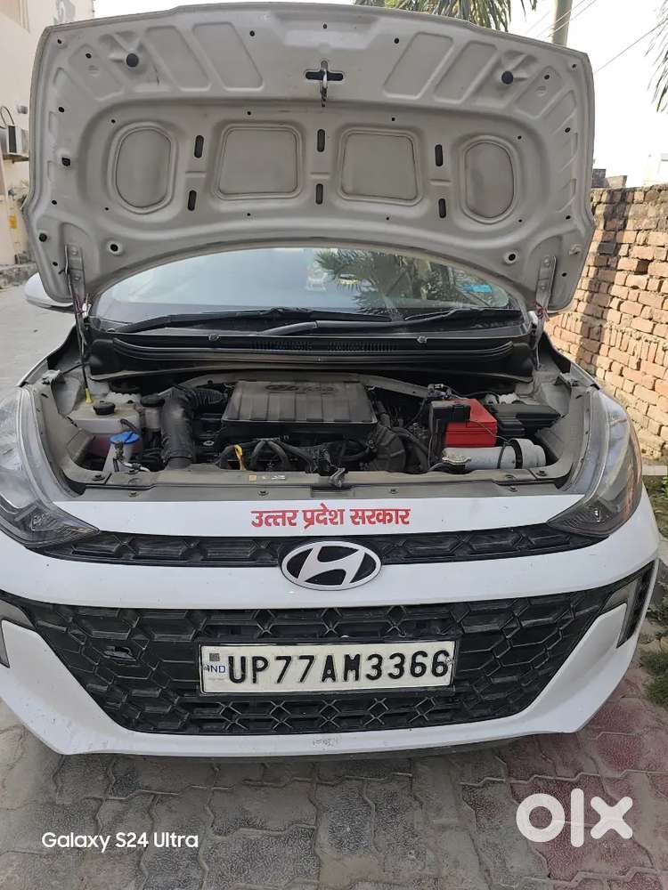 Hyundai Aura 2023 Sx Cng Under Warranty