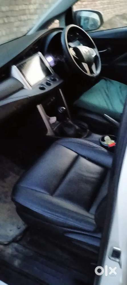 Innova Crysta 2.4g 2018