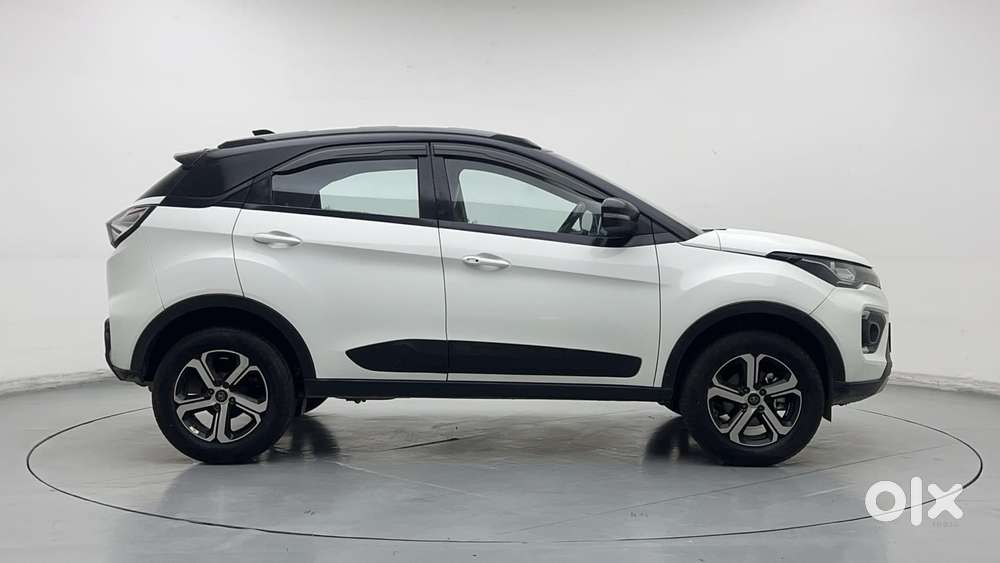 Tata Nexon 1.5 Revotorq Xz Plus Hs Dark Edition, 2022, Petrol