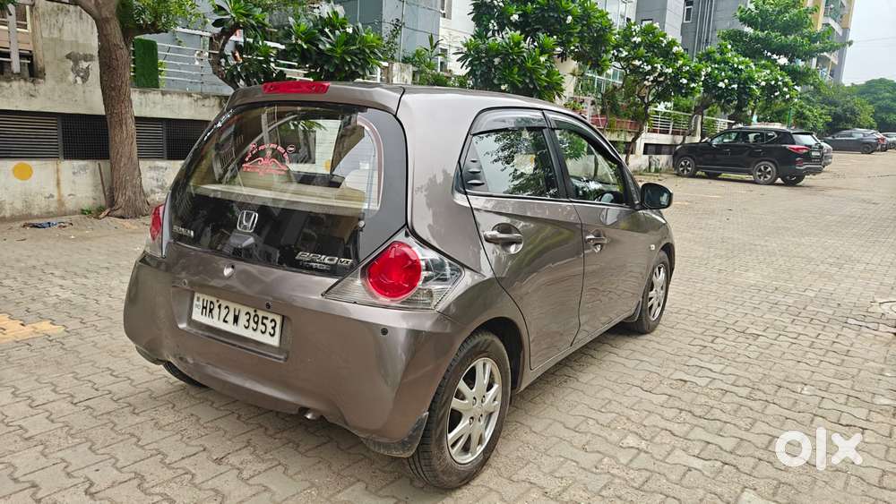Honda Brio S At, 2013, Petrol