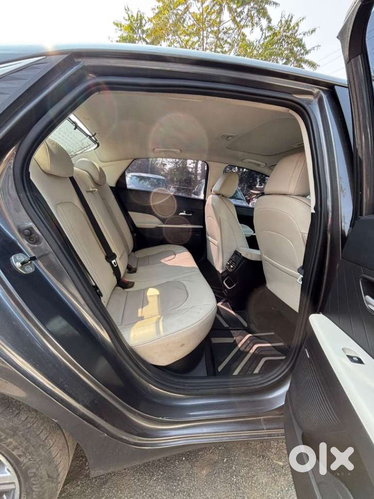 Hyundai New Verna Sx O 1.5 Turbo Gdi Mt, 2024, Petrol