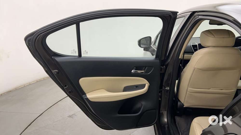 Honda City 1.5 Zx Cvt I-vtec, 2022, Petrol