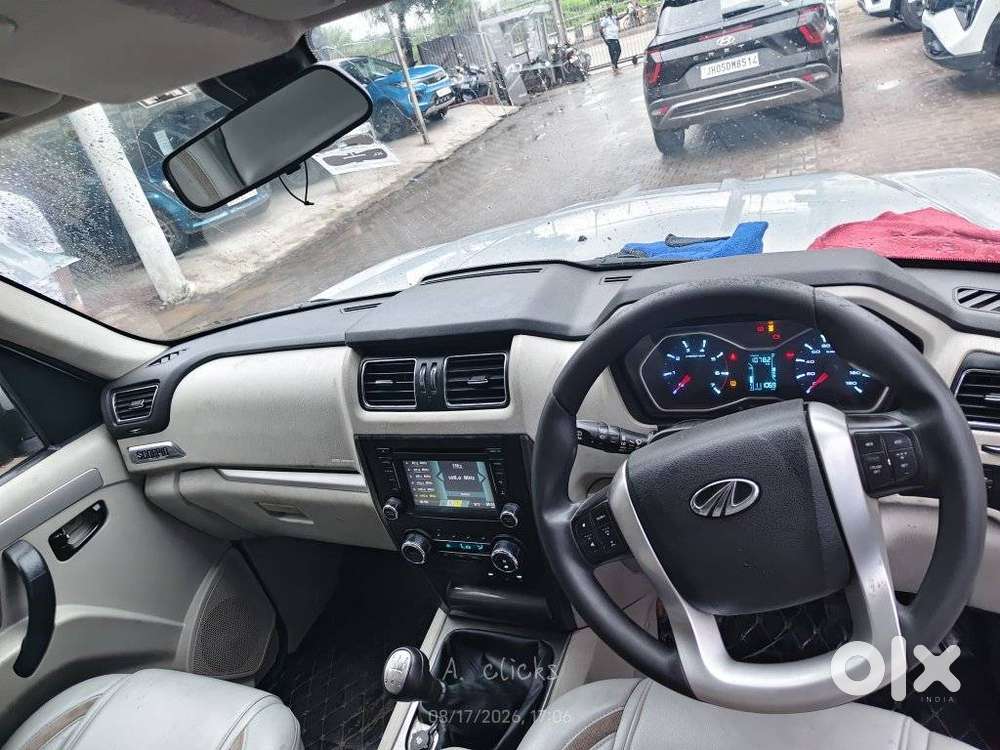 Mahindra Scorpio S10, 2017, Diesel