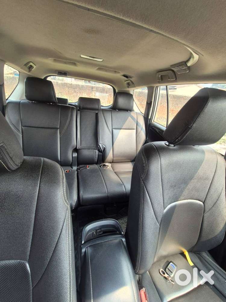 Selling Of Well Maintained Toyota Innova Crysta Diesel Of 2021