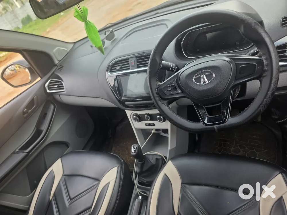 Tata Tiago Revotron Xt 2024