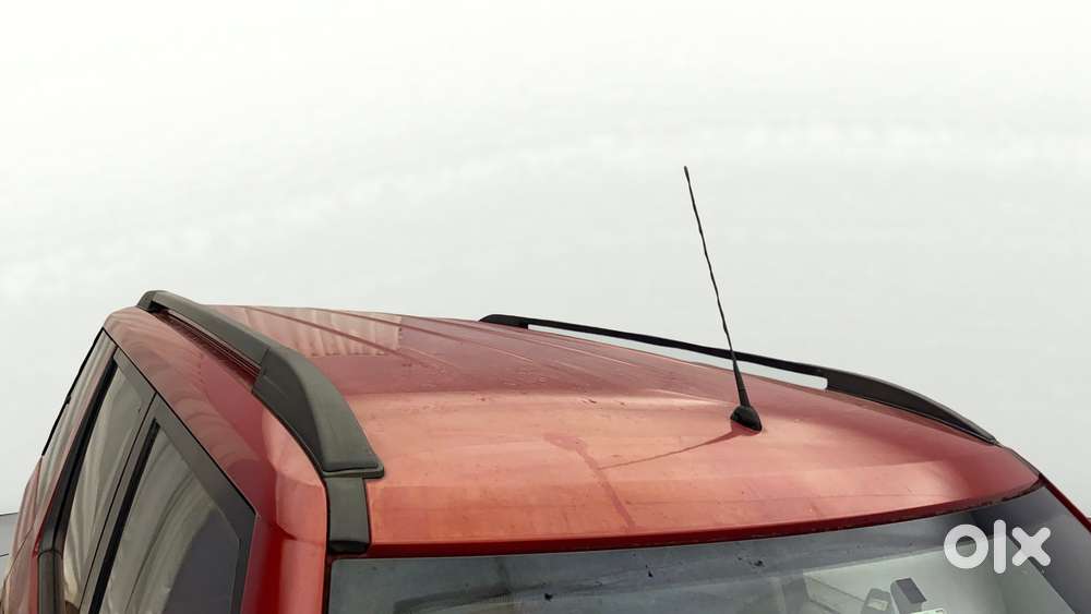 Mahindra Tuv 300 Mhawk100 T8, 2017, Diesel