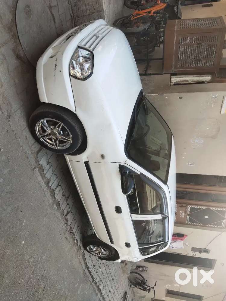 Maruti Suzuki Zen Estilo 2005