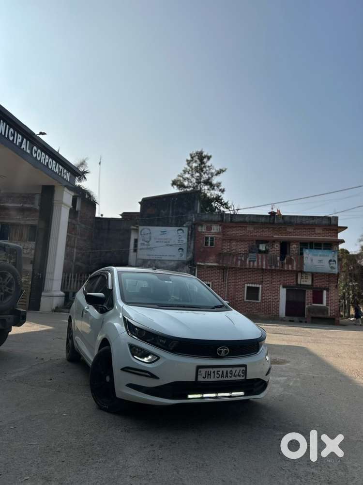 Tata Altroz Petrol 2021