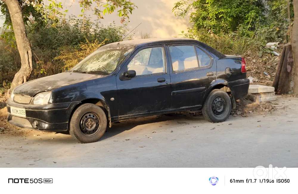 Ford Ikon 1.3 Zxi 2008 Car