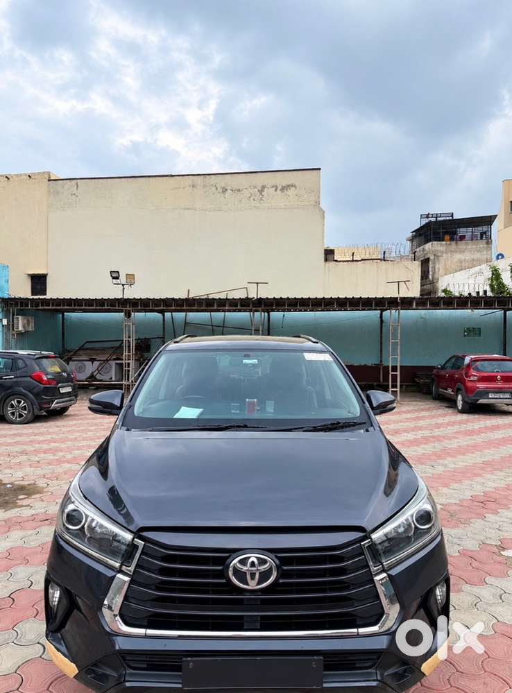 Toyota Innova Crysta 2019