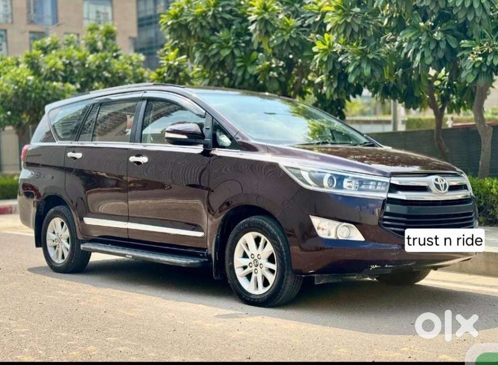 Toyota Innova Crysta 2.4 Vx Mt 8s, 2017, Diesel