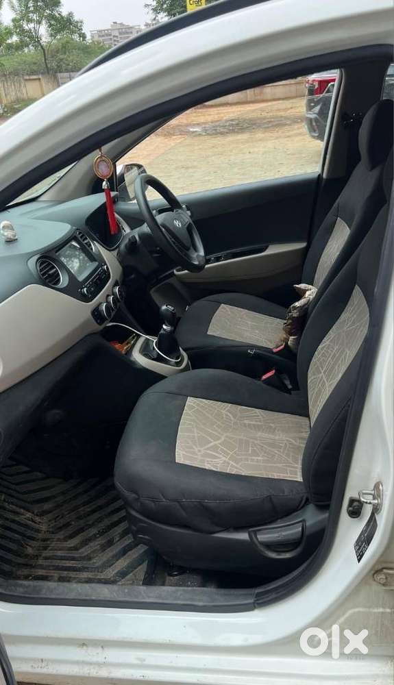 Hyundai Grand I10 Sportz, 2019, Petrol