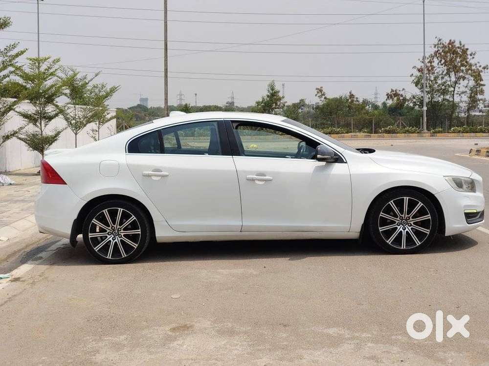 Volvo S60 D5 Inscription, 2015, Diesel