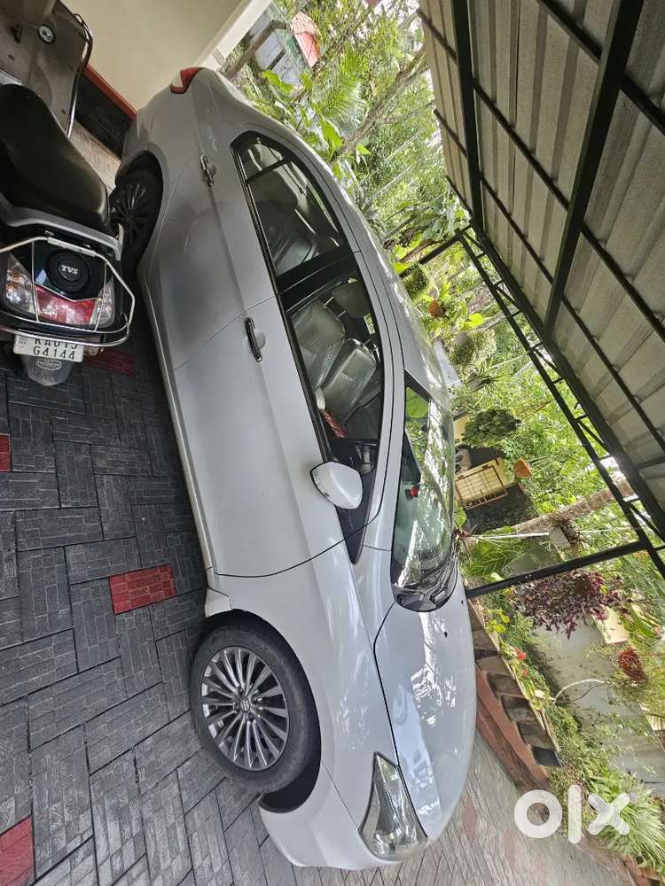 Maruti Suzuki Ciaz Alpha Petrol 2017 At