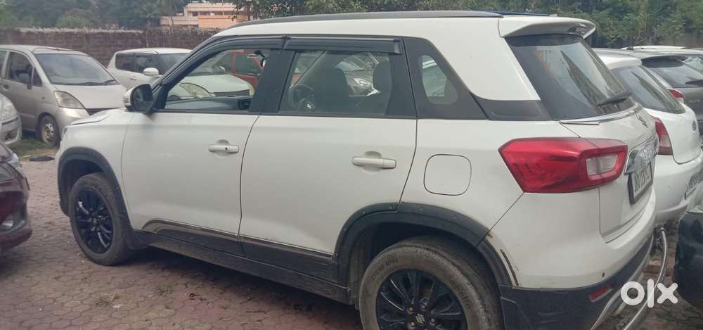 Maruti Suzuki Brezza 1.5 Zxi Smart Hybrid, 2020, Petrol