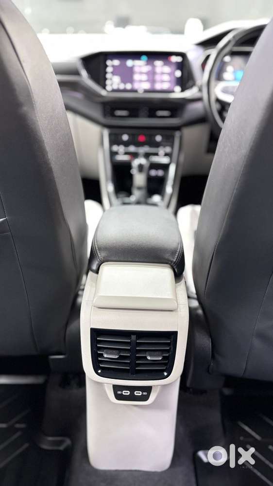 Volkswagen Taigun 1.0 Tsi Topline At, 2021, Petrol