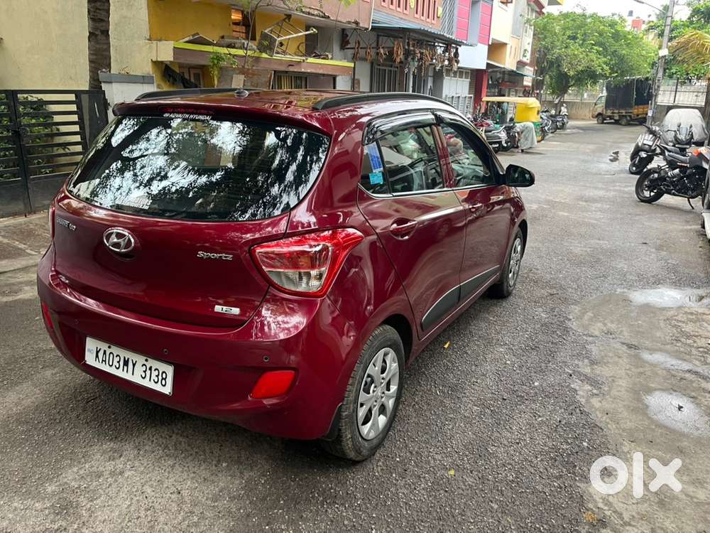 Hyundai Grand I10 Sportz 2016 Petrol