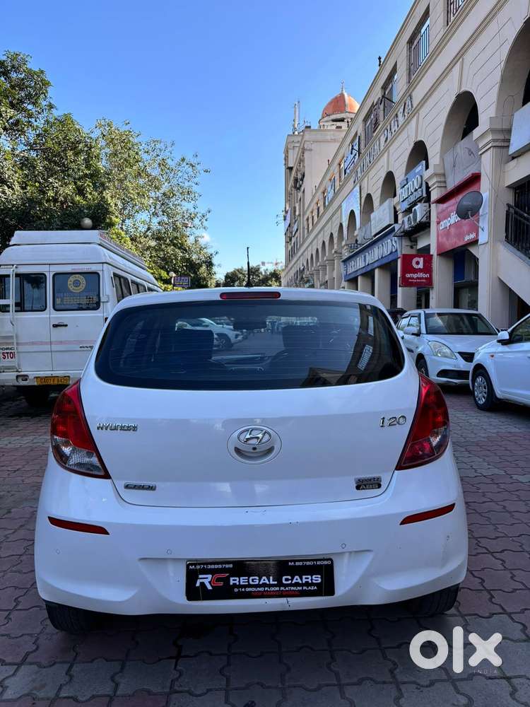 Hyundai I20 Sportz 1.4 Crdi, 2014, Diesel