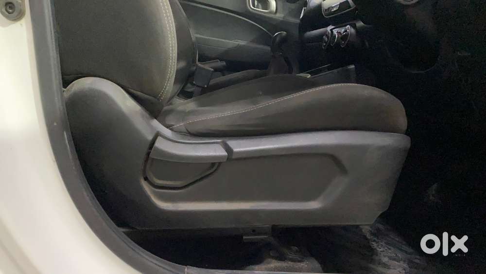 Hyundai Venue S, 2019, Petrol