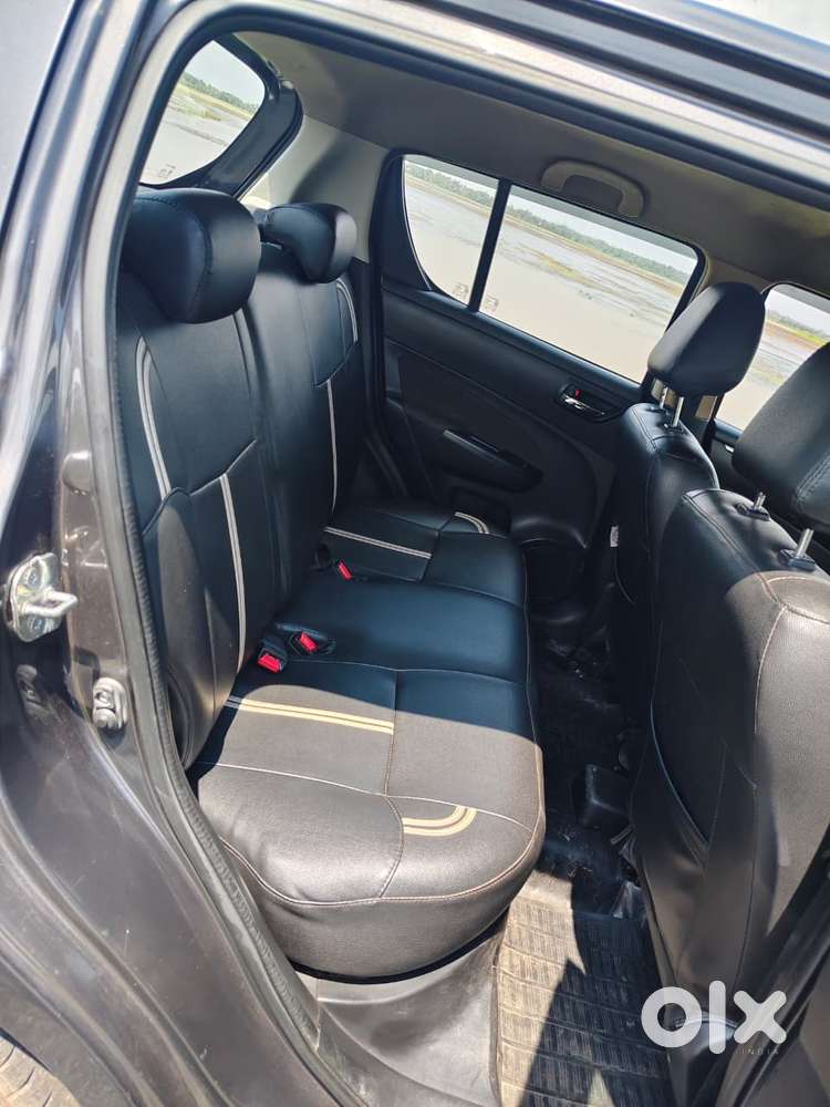 Maruti Suzuki Swift Vxi 1.2 Abs Bs-iv, 2015, Petrol