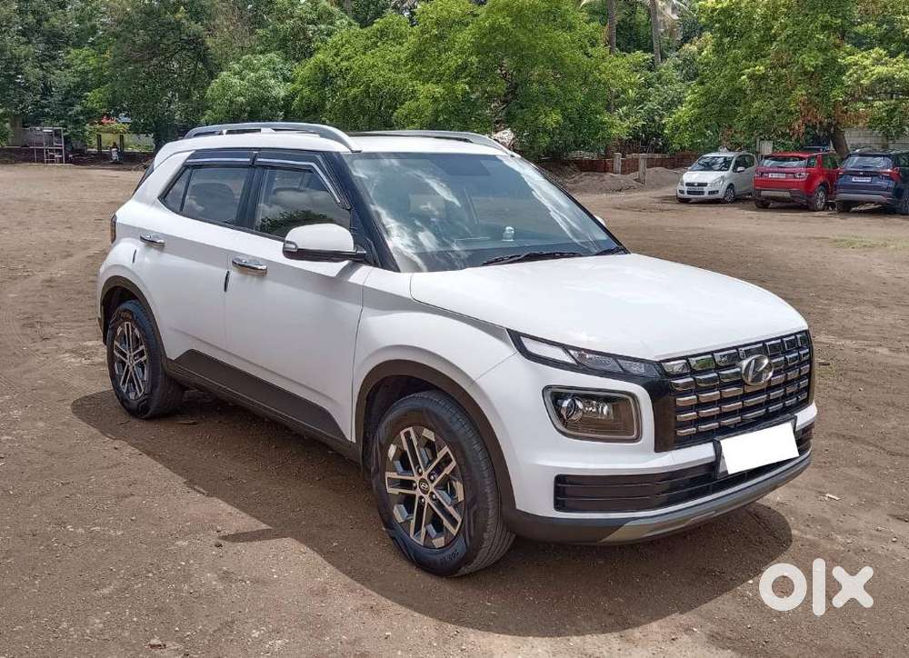Hyundai Venue, 2024, Petrol