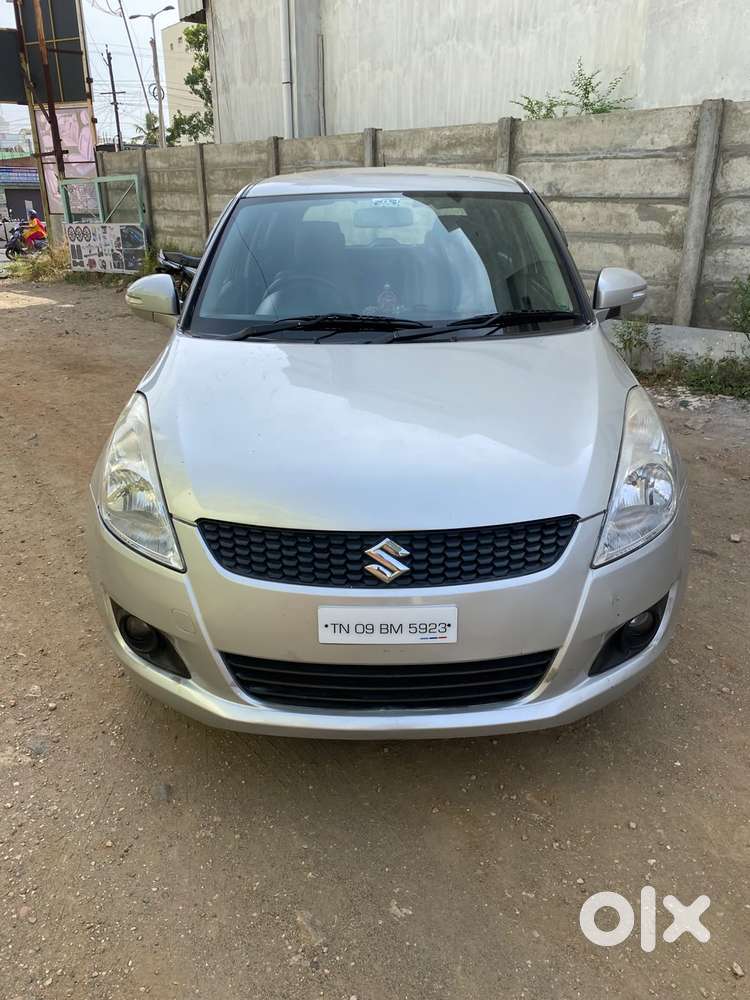 Maruti Suzuki Swift Vxi With Abs, 2012, Petrol
