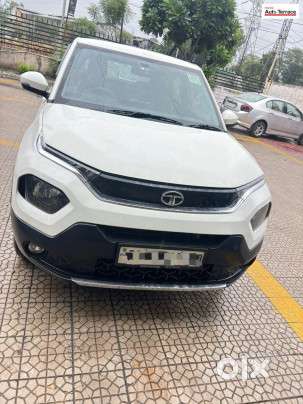Tata Punch 1.2 Revotron Accomplished Camo Amt, 2022, Petrol