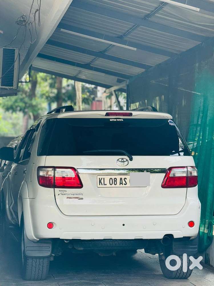 Toyota Fortuner 2010 Diesel Well Maintained