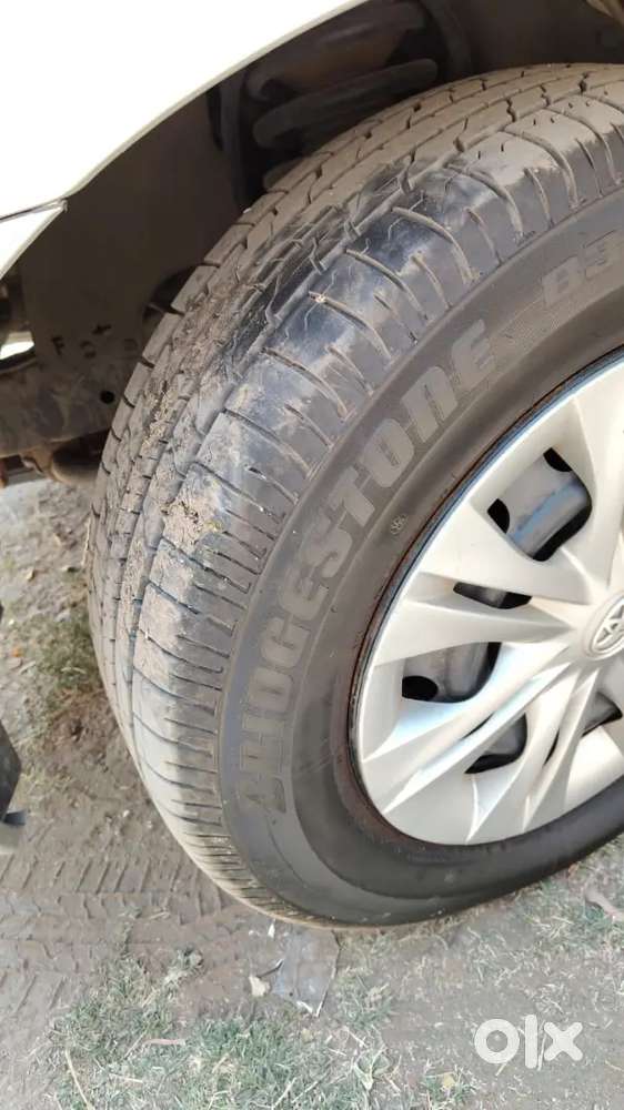 Toyota Innova Hycross 2.0 2015