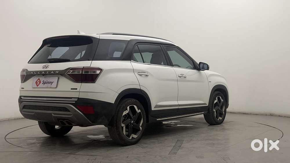 Hyundai Alcazar Signature (o) 6 Str 1.5 Petrol Dct, 2023, Petrol