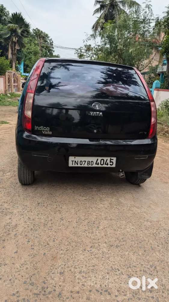 Tata Indica Vista 2010 Petrol Well Maintained