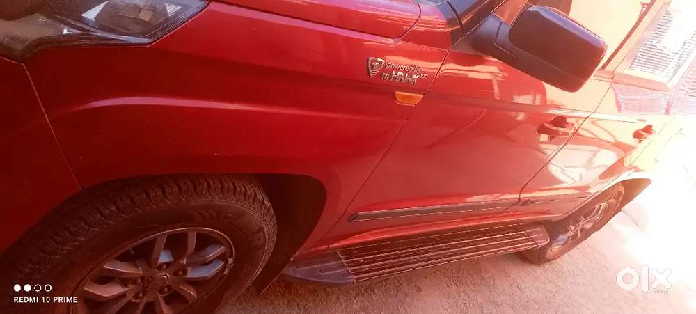Mahindra Tuv 300 2018 Diesel Well Maintained