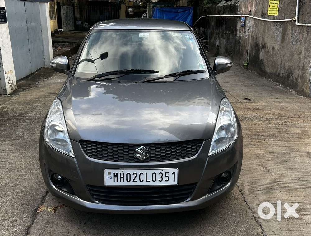 Maruti Suzuki Swift Vxi With Abs, 2012, Petrol