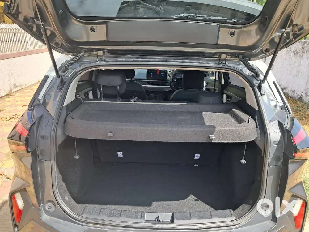 Banker's One Hand Driven Tata Nexon Creative 2023 Diesel Automatic