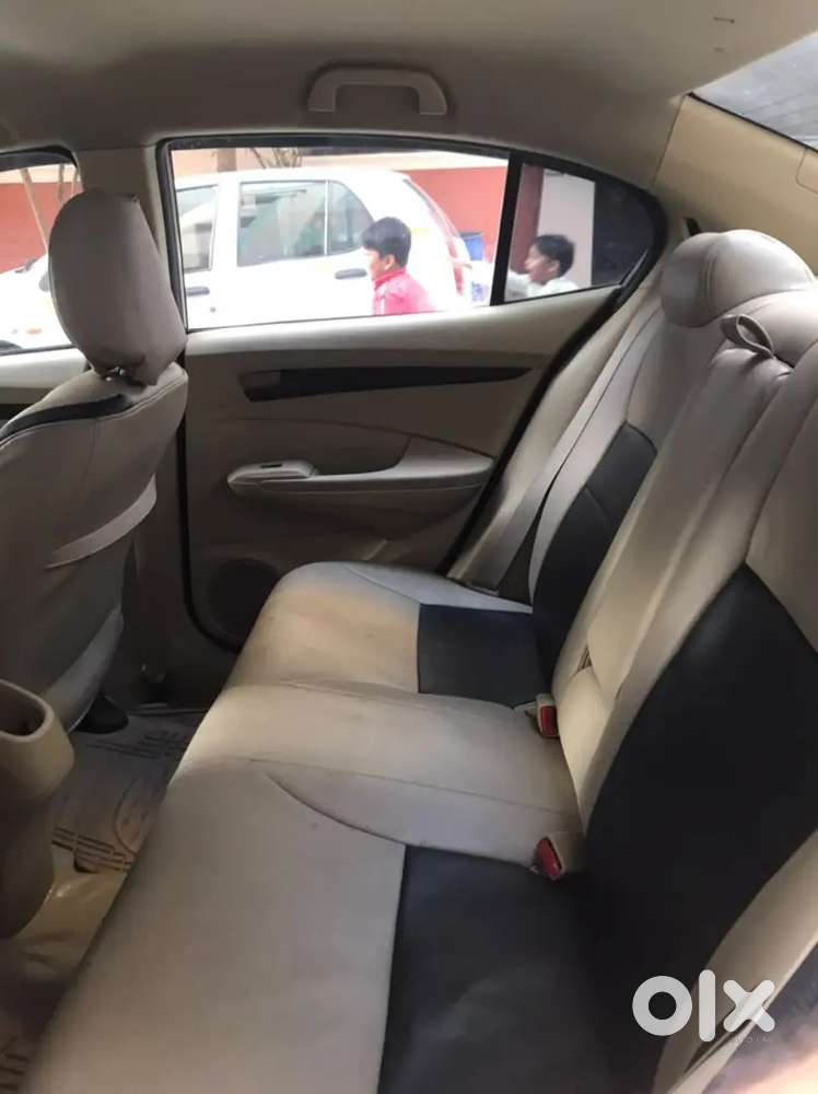Honda City 1.5 V 2010