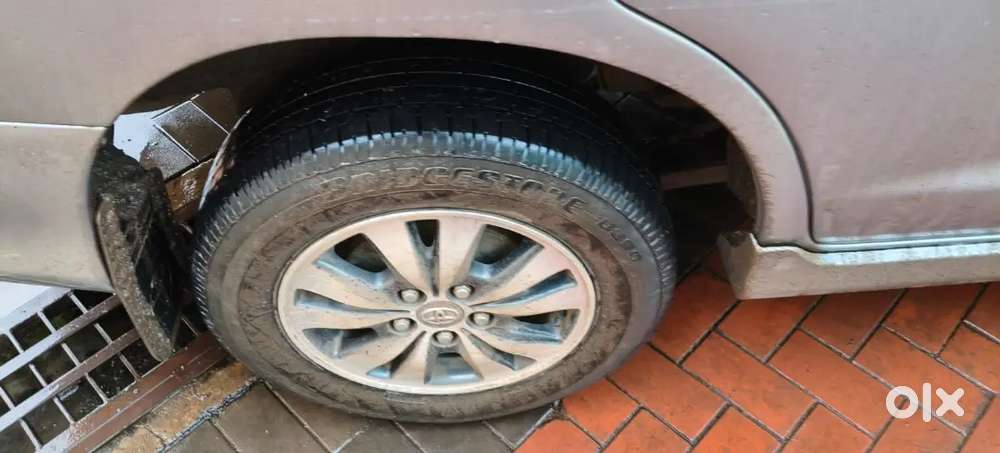 Toyota Innova 2.5 Vx 2016