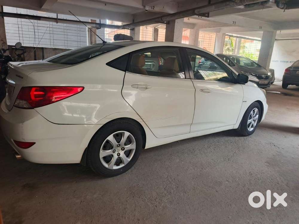 Hyundai Car Model 2011