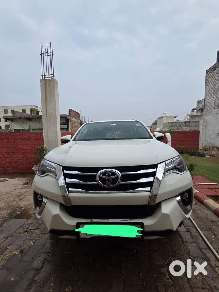 Toyota Fortuner Diesel 2018