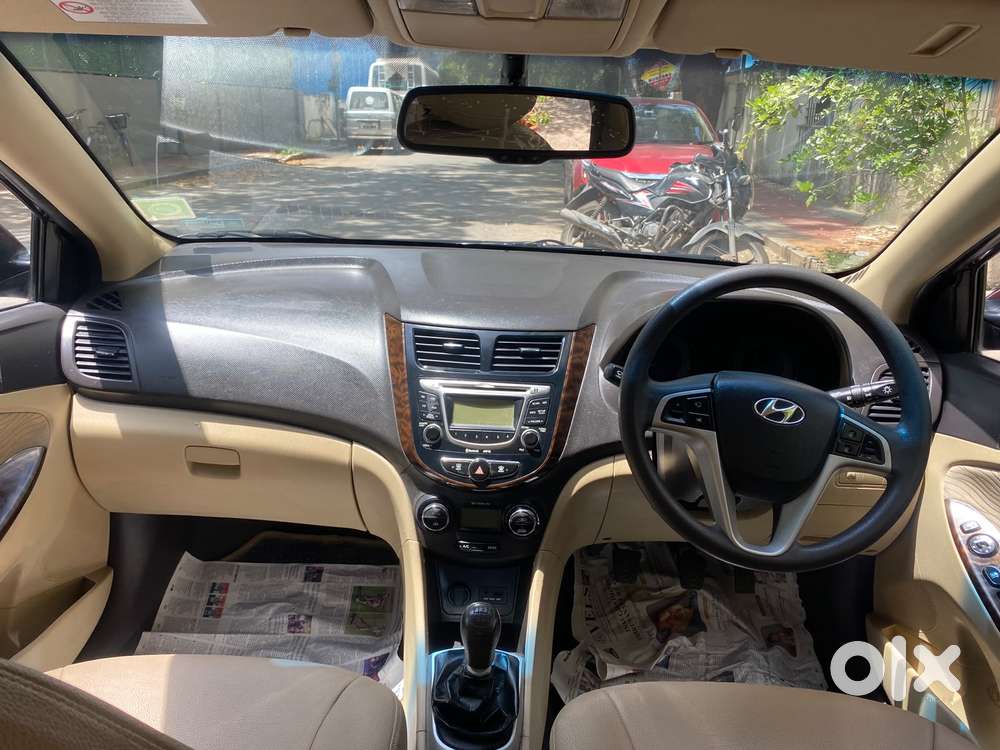 Hyundai Verna 1.6 Sx Vtvt, 2012, Petrol